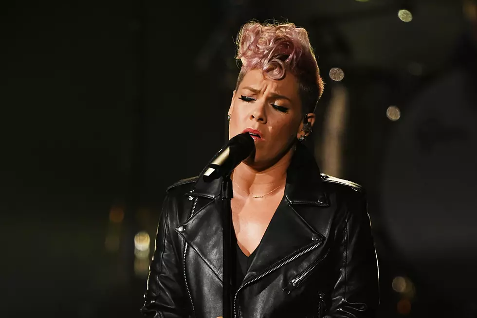 P!nk Scales Building During Vertigo-Inducing ‘Beautiful Trauma’ 2017 AMAs Performance